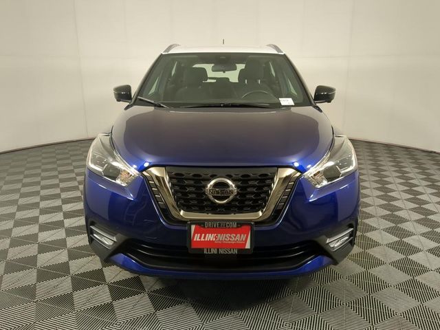 2020 Nissan Kicks SR