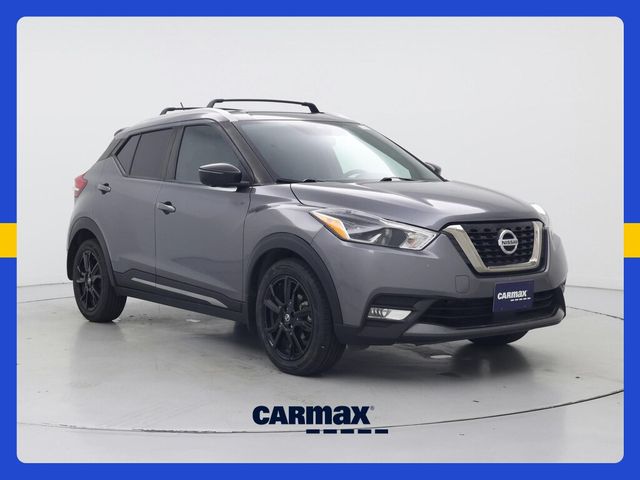 2020 Nissan Kicks SR