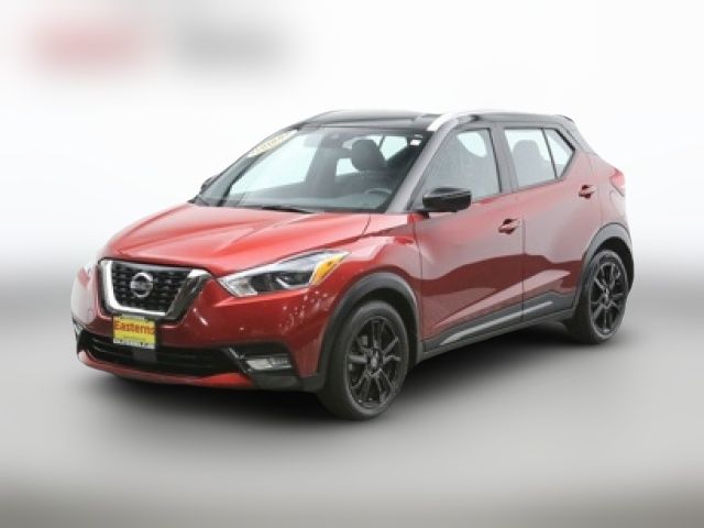 2020 Nissan Kicks SR