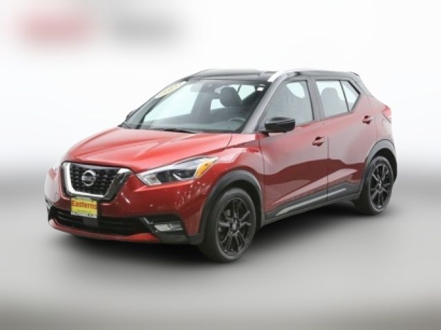 2020 Nissan Kicks SR