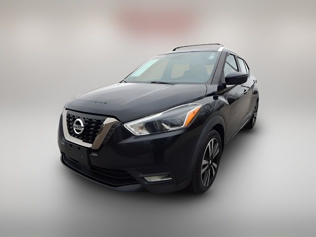 2020 Nissan Kicks SR