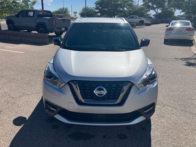 2020 Nissan Kicks SR