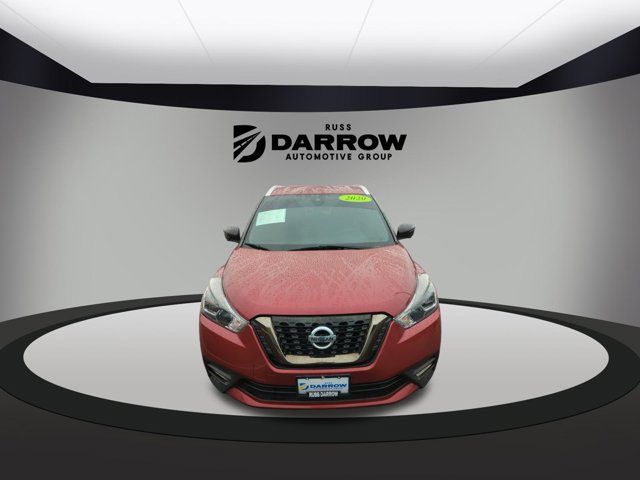 2020 Nissan Kicks SR