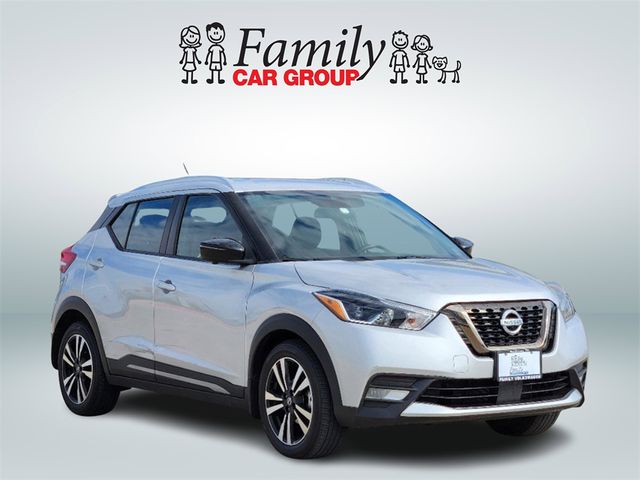 2020 Nissan Kicks SR