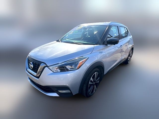 2020 Nissan Kicks SR