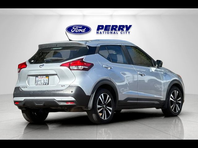 2020 Nissan Kicks SR
