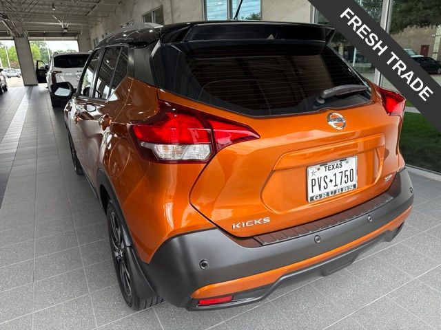 2020 Nissan Kicks SR