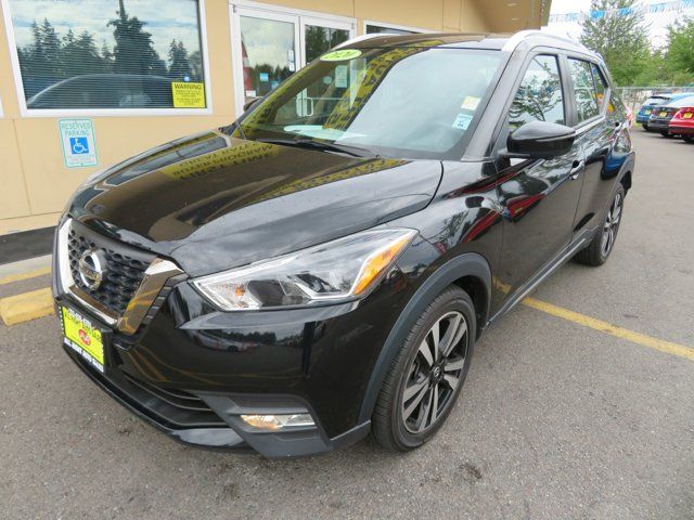 2020 Nissan Kicks SR