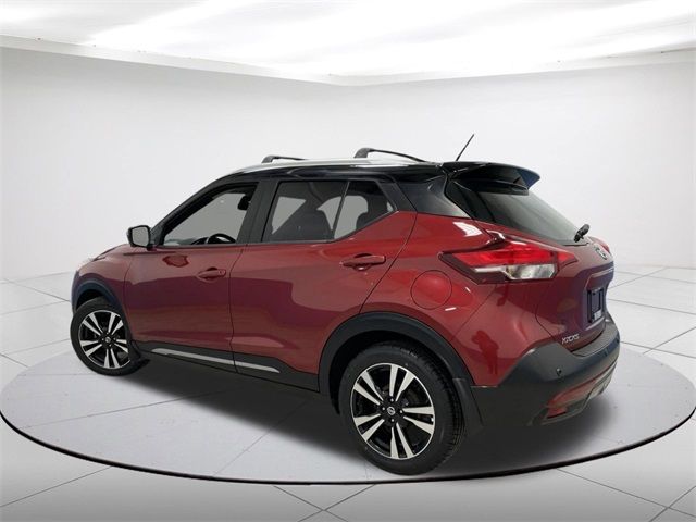 2020 Nissan Kicks SR