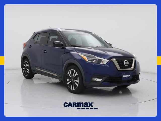 2020 Nissan Kicks SR
