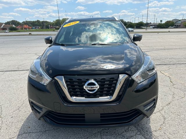 2020 Nissan Kicks SR