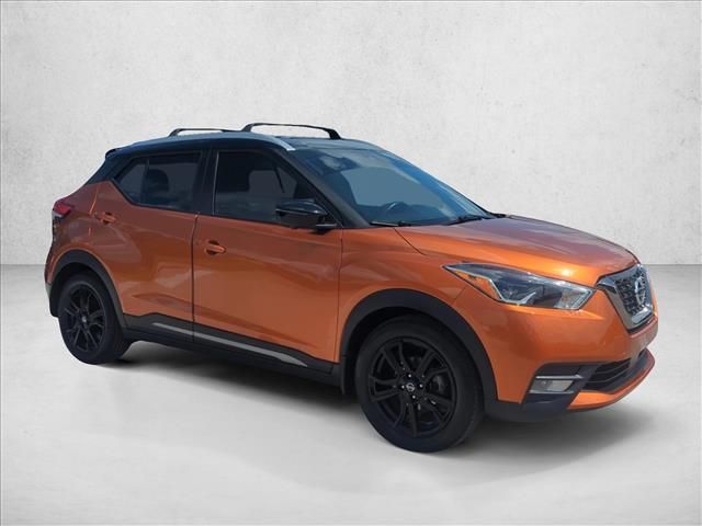 2020 Nissan Kicks SR