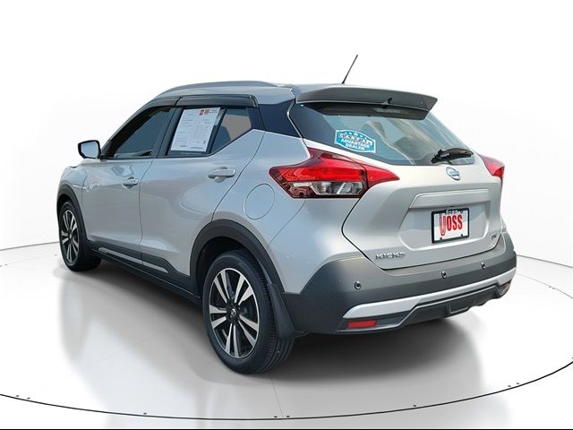 2020 Nissan Kicks SR