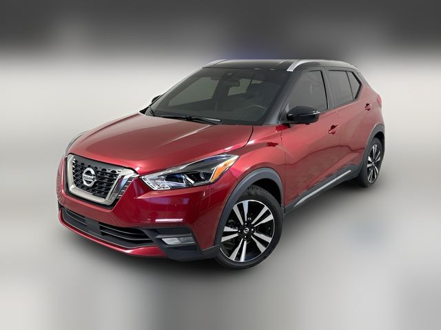 2020 Nissan Kicks SR