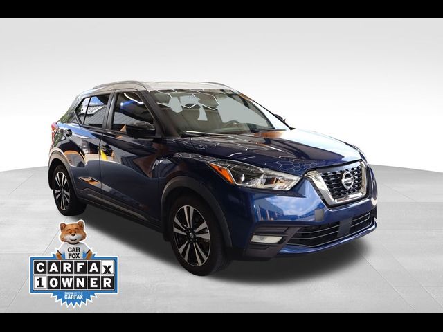 2020 Nissan Kicks SR