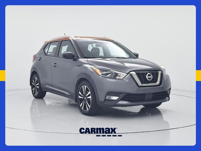 2020 Nissan Kicks SR