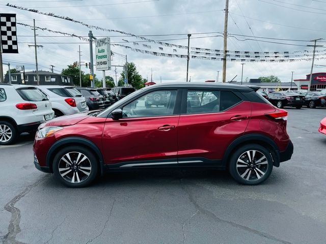 2020 Nissan Kicks SR