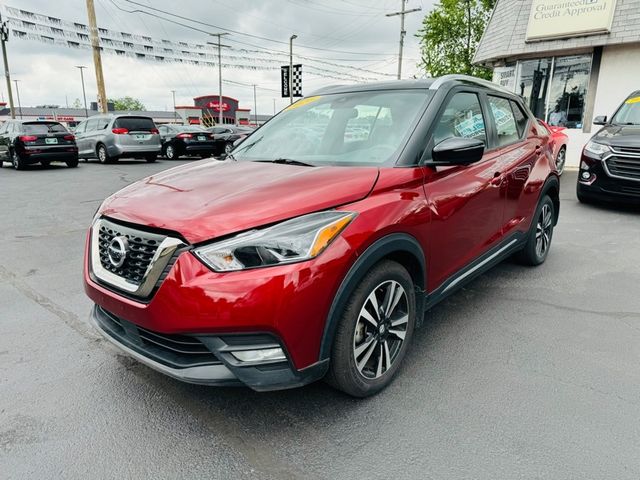 2020 Nissan Kicks SR