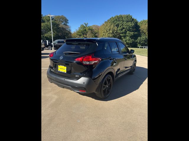 2020 Nissan Kicks SR