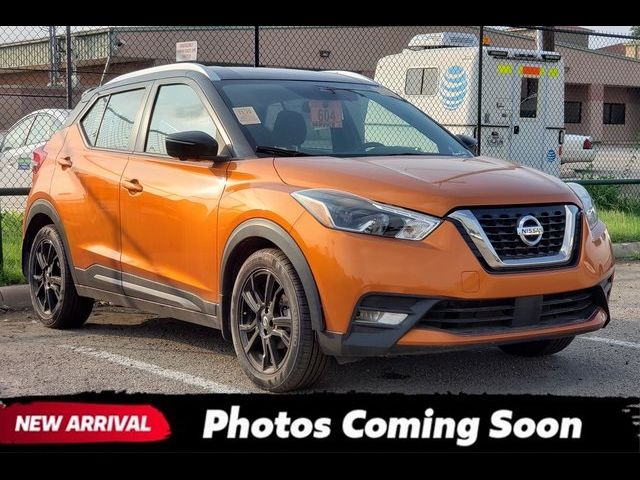 2020 Nissan Kicks SR