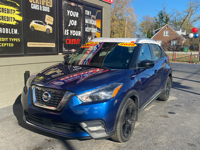 2020 Nissan Kicks SR