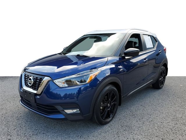 2020 Nissan Kicks SR