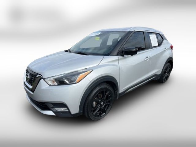 2020 Nissan Kicks SR