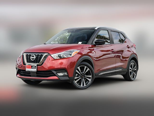 2020 Nissan Kicks SR