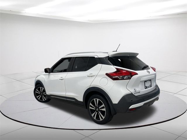 2020 Nissan Kicks SR