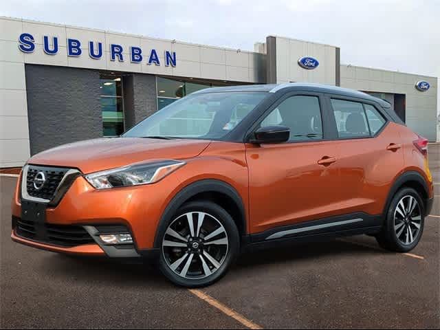 2020 Nissan Kicks SR