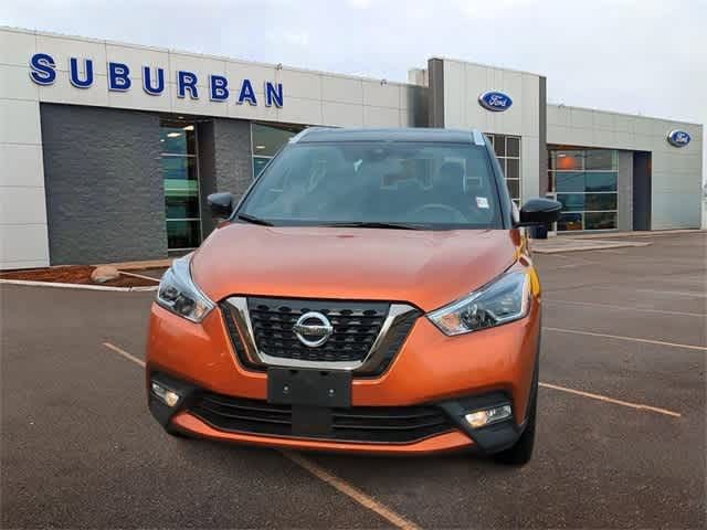 2020 Nissan Kicks SR