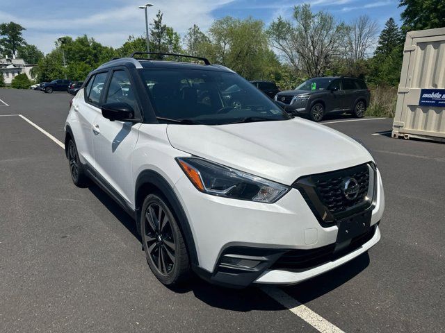 2020 Nissan Kicks SR