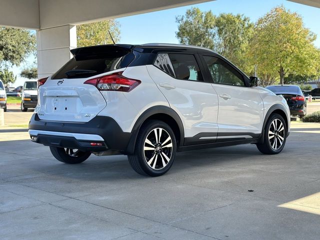 2020 Nissan Kicks SR