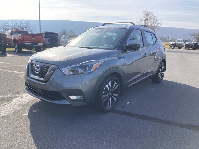 2020 Nissan Kicks SR