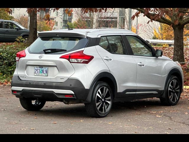 2020 Nissan Kicks SR