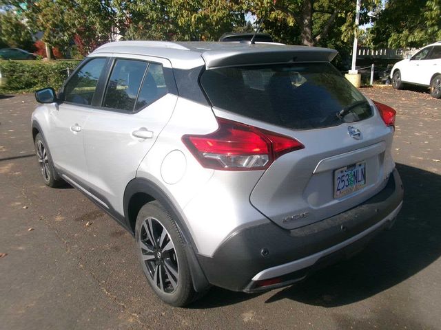 2020 Nissan Kicks SR