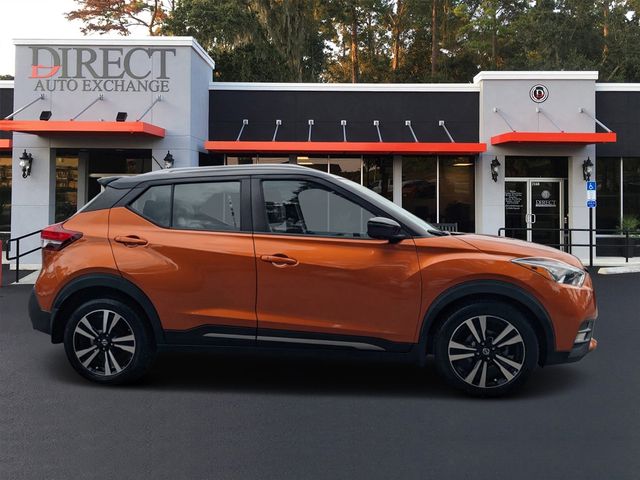 2020 Nissan Kicks SR