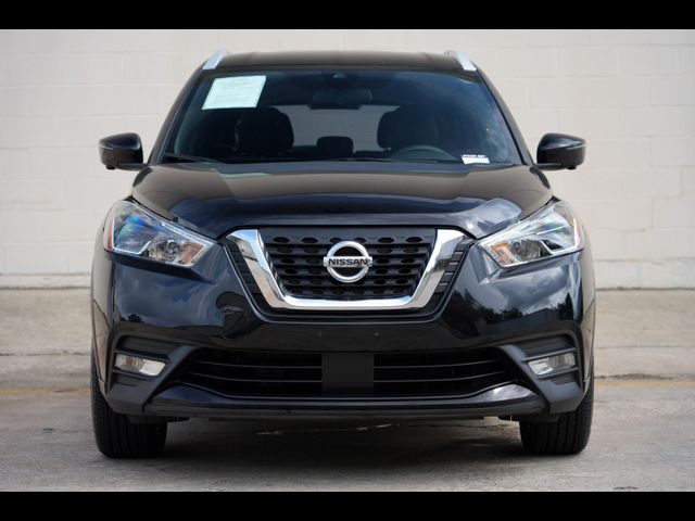 2020 Nissan Kicks SR