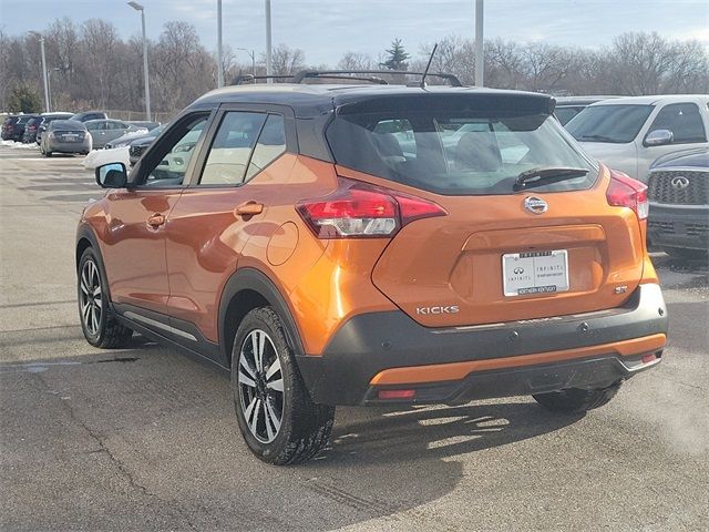 2020 Nissan Kicks SR