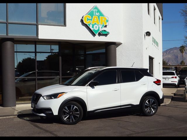 2020 Nissan Kicks SR