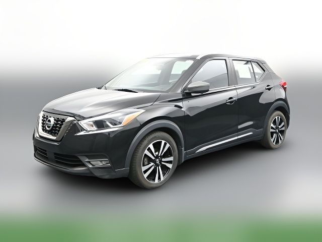 2020 Nissan Kicks SR