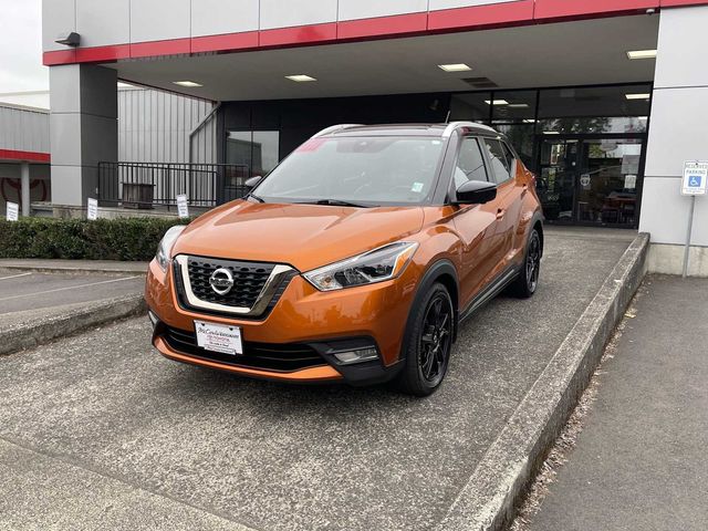 2020 Nissan Kicks SR