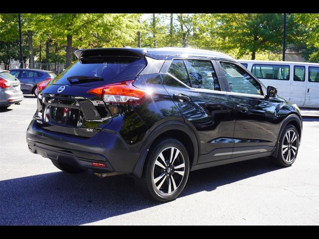 2020 Nissan Kicks SR