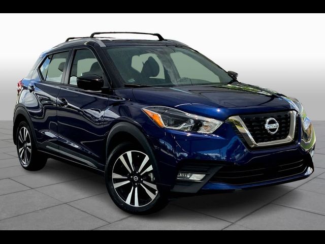 2020 Nissan Kicks SR