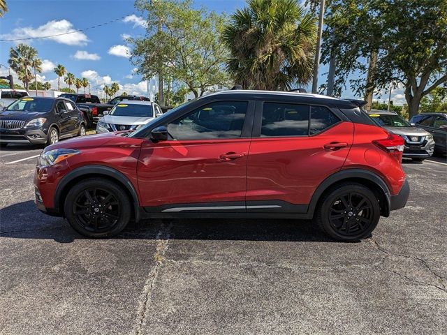 2020 Nissan Kicks SR