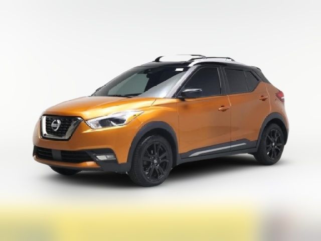 2020 Nissan Kicks SR