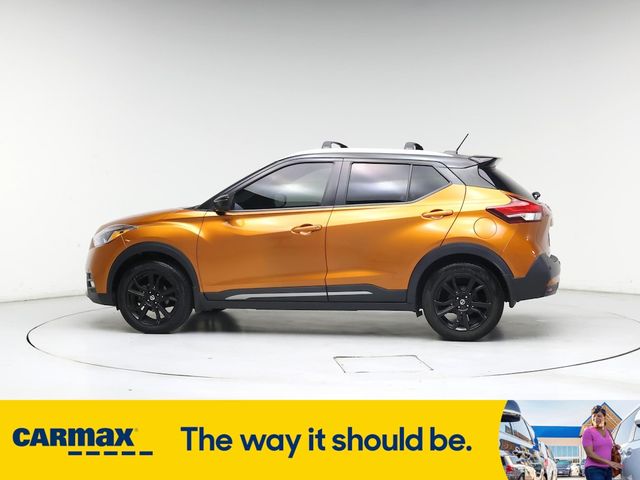 2020 Nissan Kicks SR
