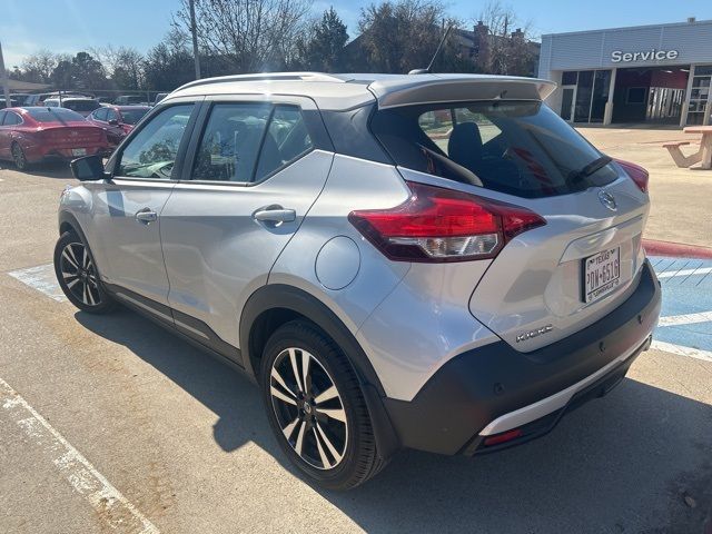 2020 Nissan Kicks SR