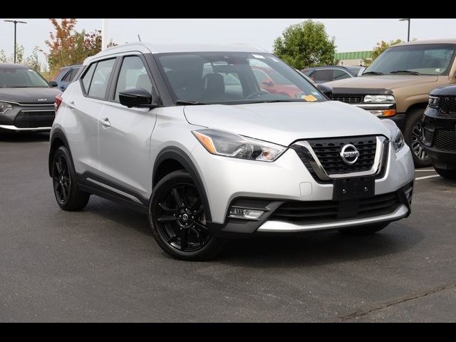 2020 Nissan Kicks SR