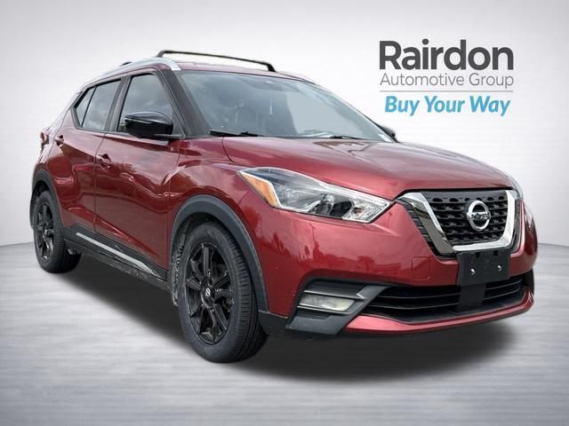 2020 Nissan Kicks SR